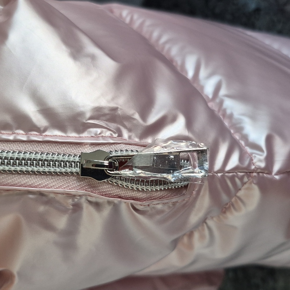 Marc Jacobs Light Pink Travel Bag NWT - Picture 3 of 8